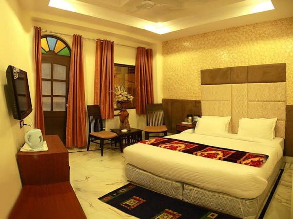 Hotel Wall City Нью-Дели Номер фото