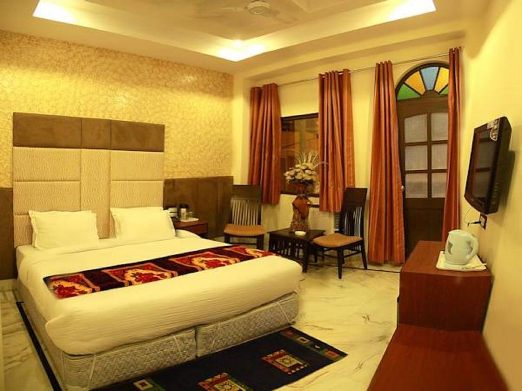 Hotel Wall City Нью-Дели Номер фото